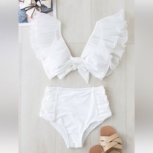 Chicwish ruffled wing high waisted bikini, never worn, size L